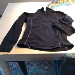Small riding sport top